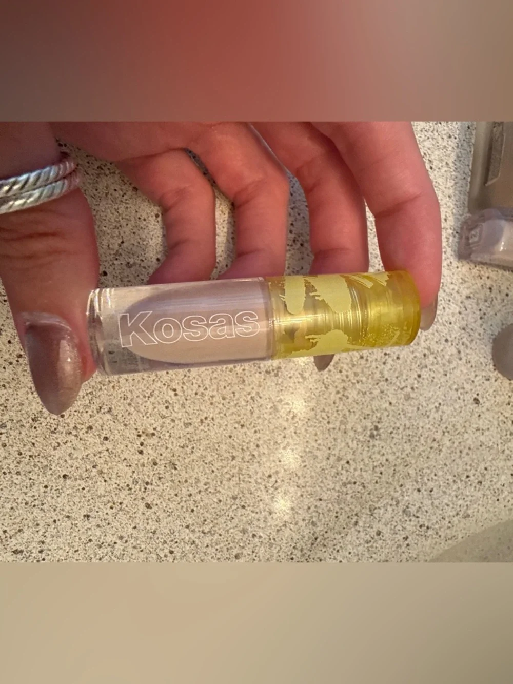 Kosas Mini Revealer Concealer